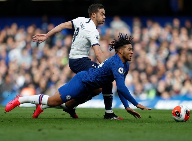 海外法国球员欧冠之夜：谢尔基、卡卢卢和扎格表现出色（欧冠夜法国海外军团高光：谢尔基、卡卢卢、扎格抢眼发挥）