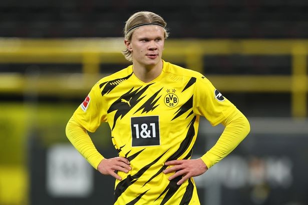 马卡：许多球探想在青年欧冠上考察霍安，但他却没参加比赛（马卡：多名球探欲在青年欧冠考察霍安，然而他未出场）