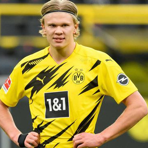 西甲：巴萨主场3-0完胜瓦伦西亚（西甲：巴萨主场三球零封瓦伦西亚）