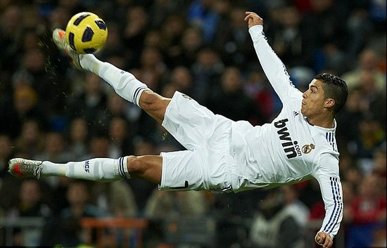 3-2伯恩茅斯，桑德兰队史首次英超联赛两球落后逆转取胜（桑德兰英超队史首度两球落后翻盘，3-2力克伯恩茅斯）