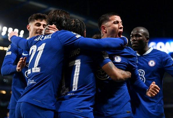 阿利恩和琼斯“略显平淡”，能否把江苏女篮带入总决赛？（阿利恩、琼斯发挥不亮眼，江苏女篮还能冲进总决赛吗？）